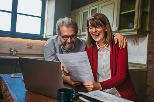 ¿Cómo gestionar eficazmente su presupuesto para ahorrar e invertir?